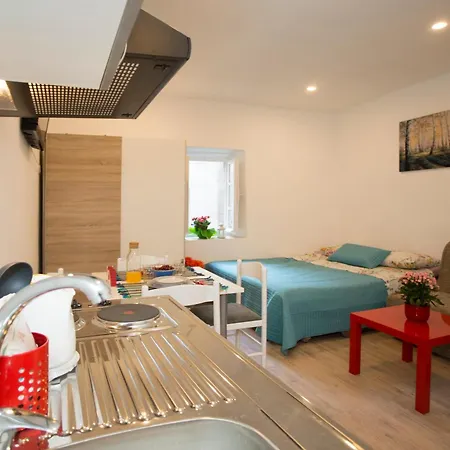 Dionis Unesco Luxury Спліт